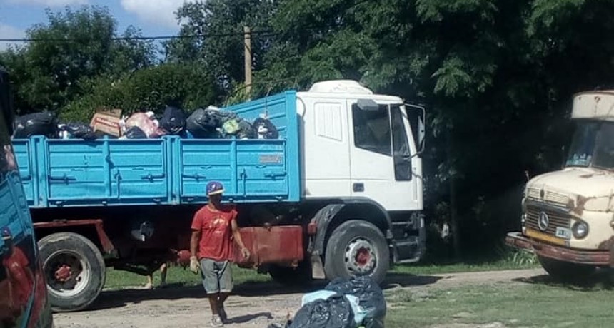 Vecinos se organizaron para juntar los residuos del barrio