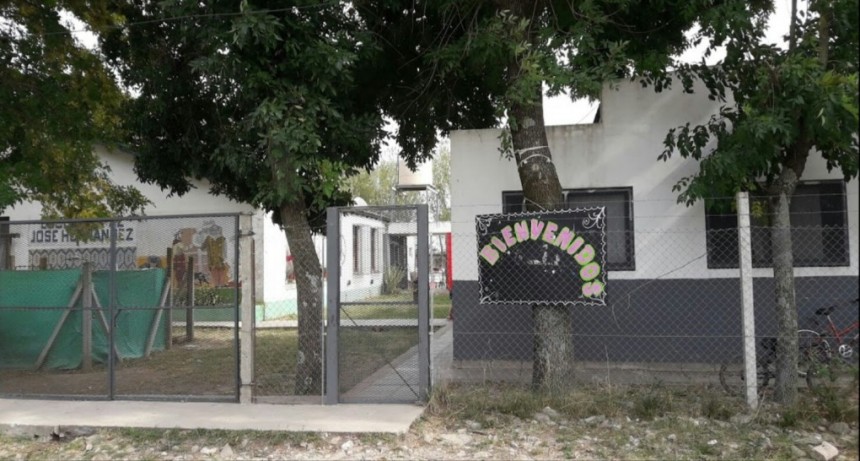 Robaron en la escuela N°22 del barrio Navarrini