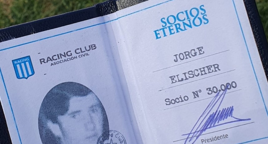 Racing Club restituyó el carnet del detenido-desaparecido Jorge Elischer